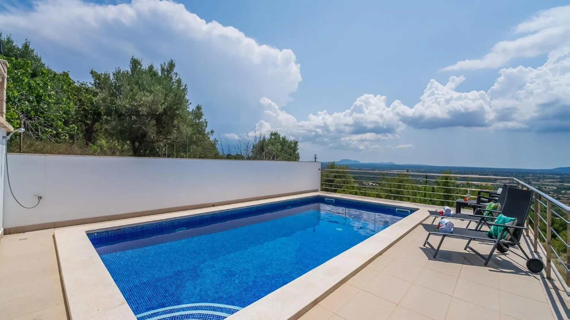 Finca With Panaromic Views In Mallorca